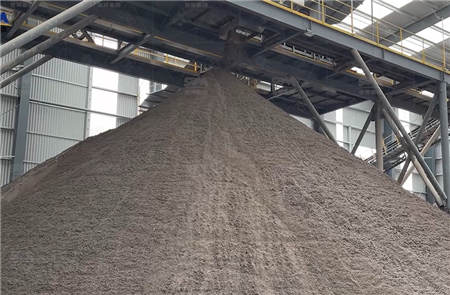 云南凱瑞特移動破碎機履帶式移動制砂機價格